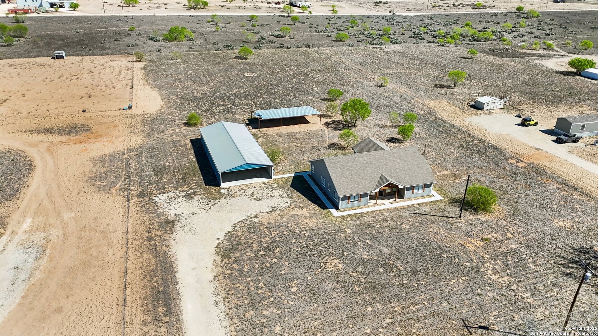 1783 county road 7711