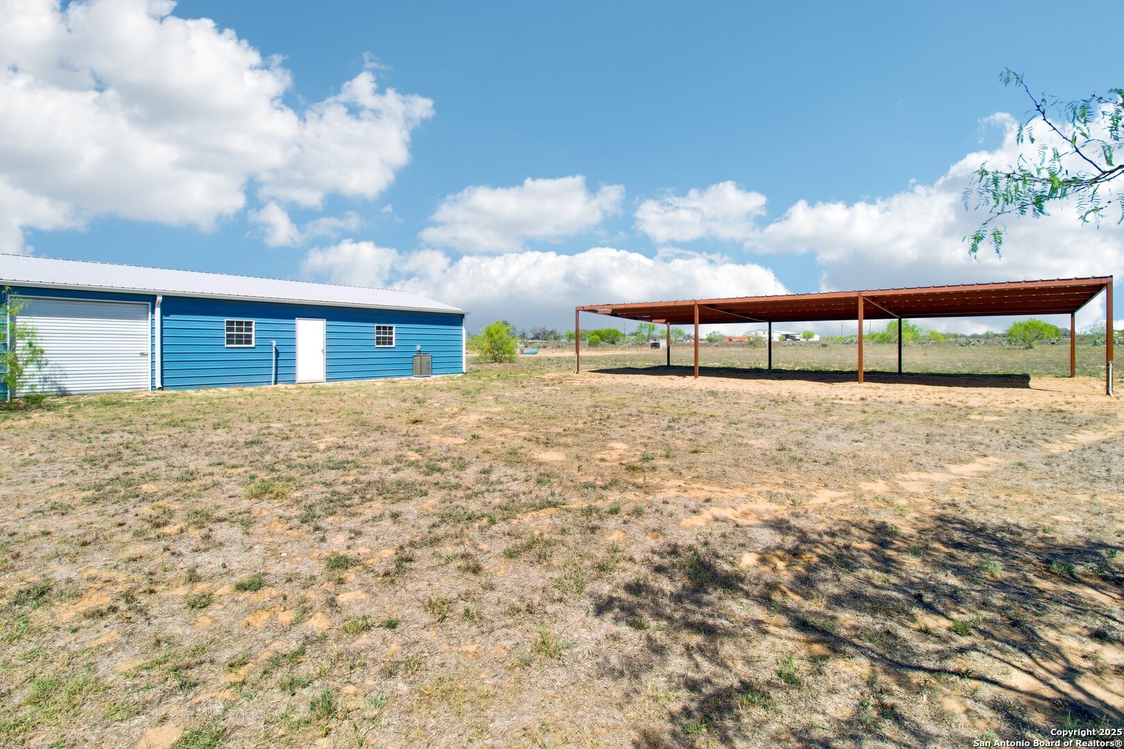 1783 county road 7711