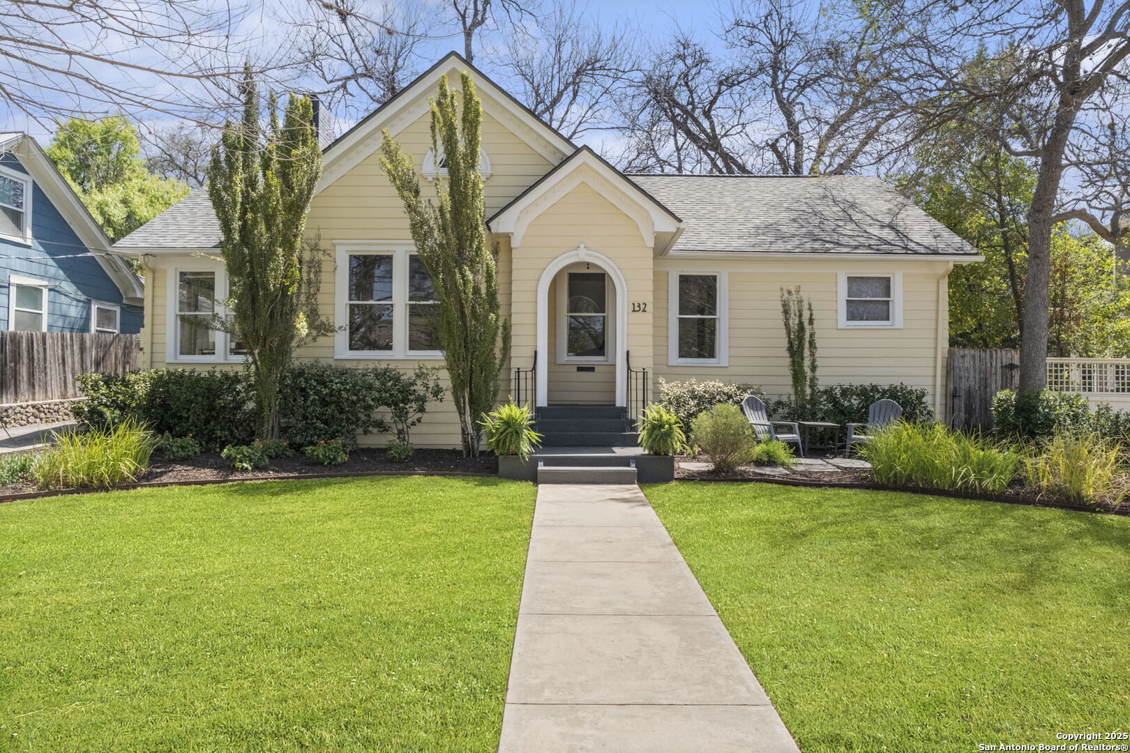 132 Harrison Ave