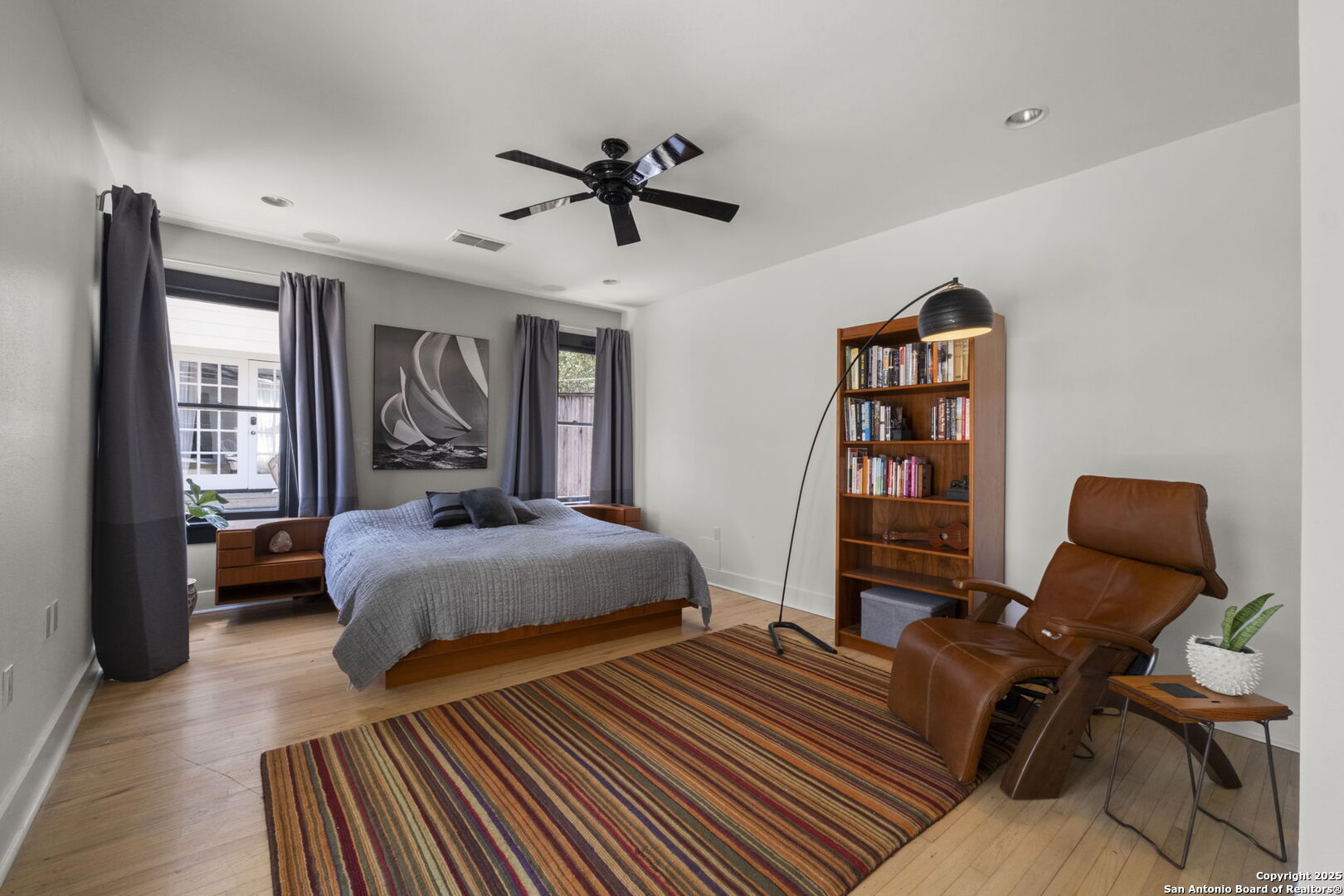 132 Harrison Ave