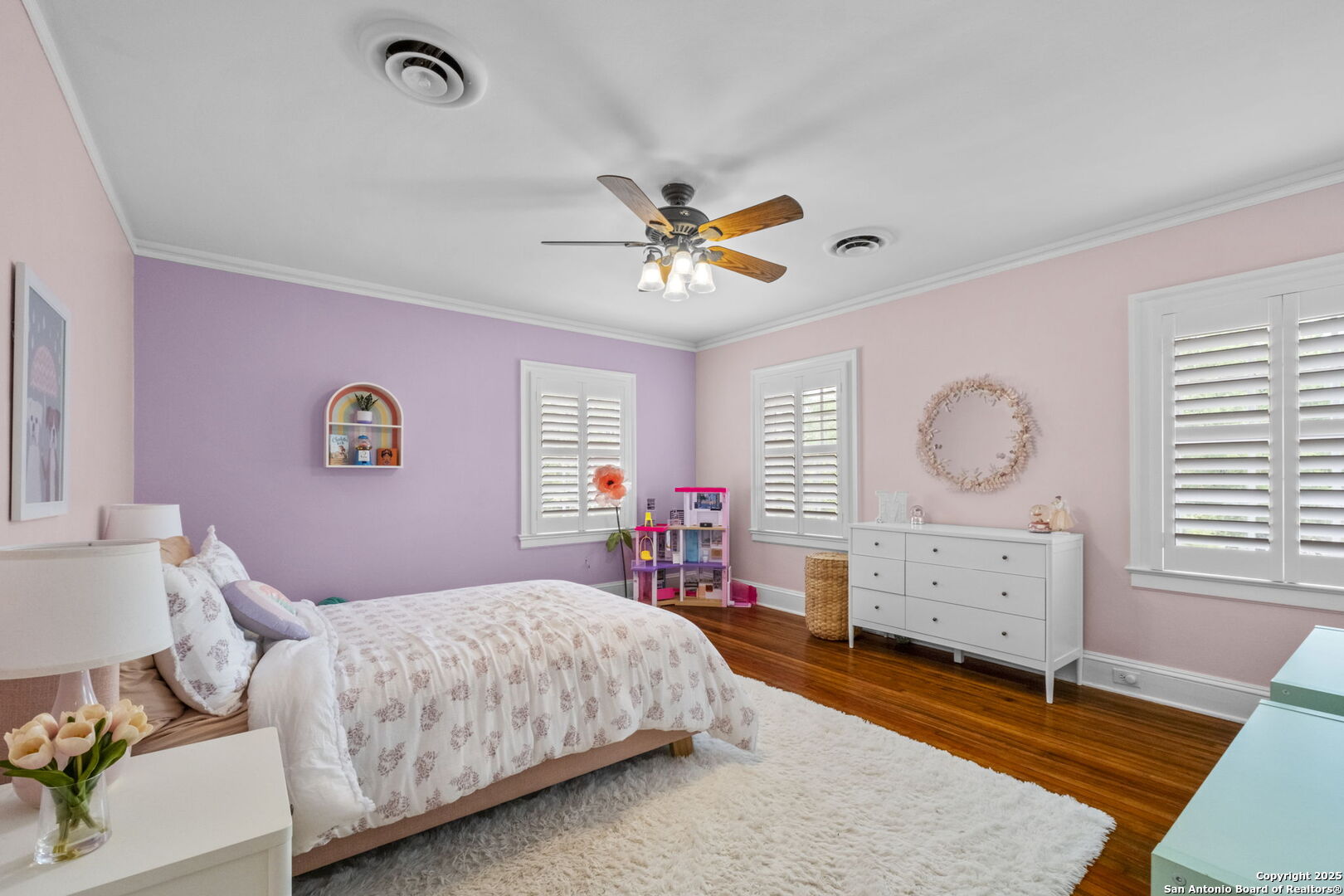 1301 BELKNAP PL