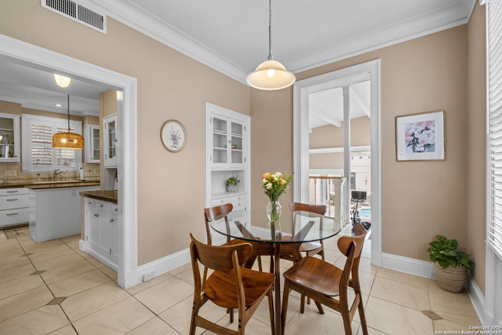 1301 BELKNAP PL