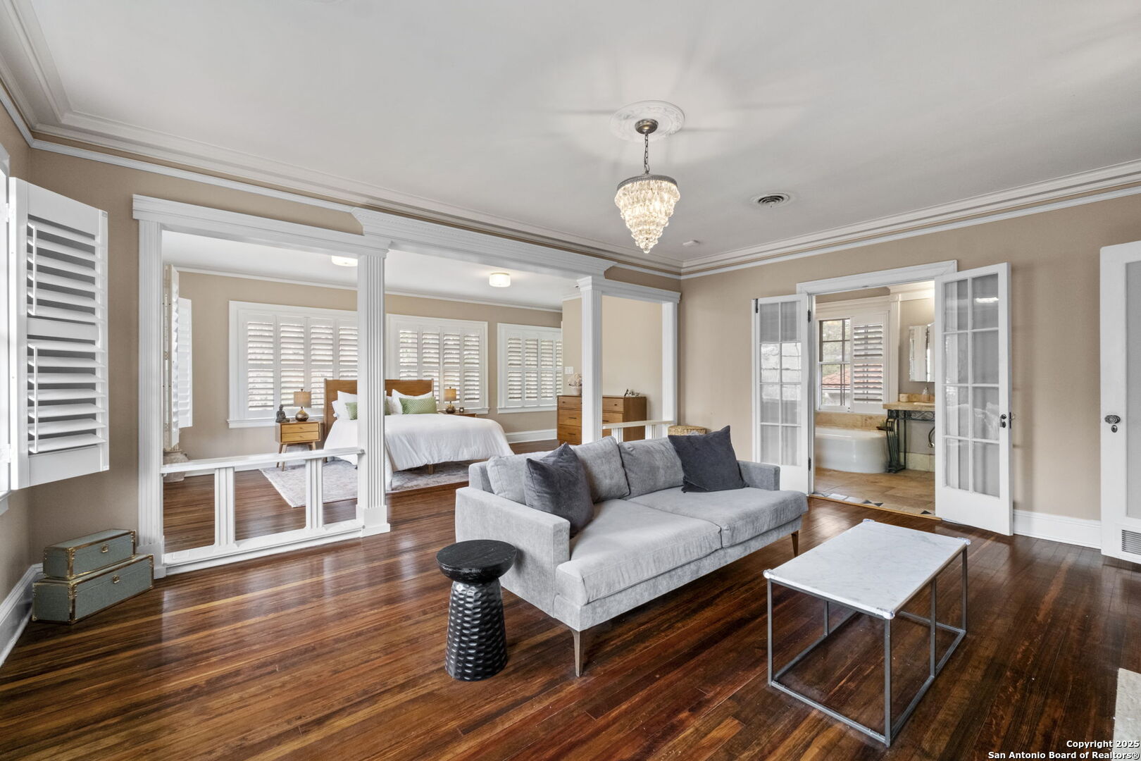 1301 BELKNAP PL