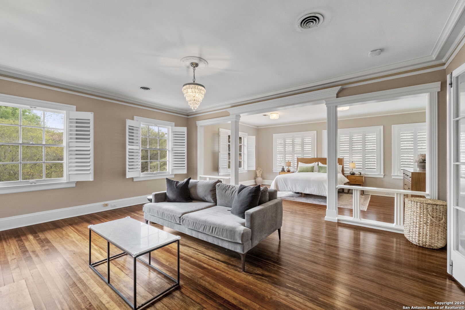 1301 BELKNAP PL
