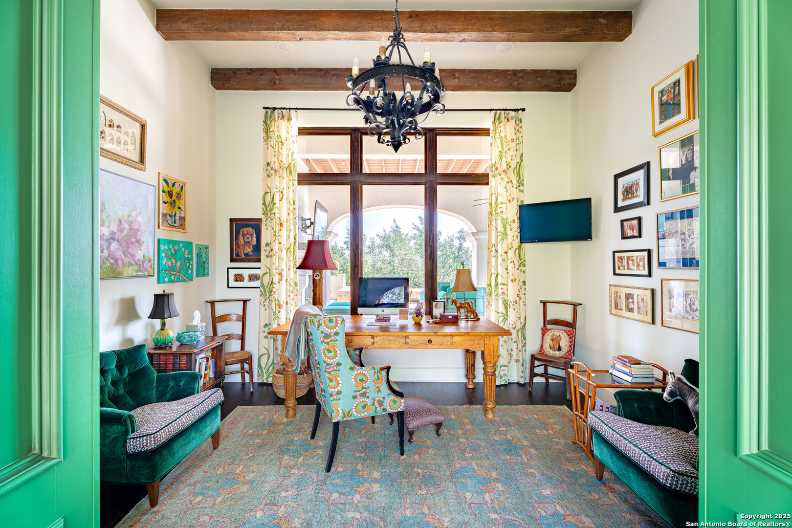 24209 Scenic Loop