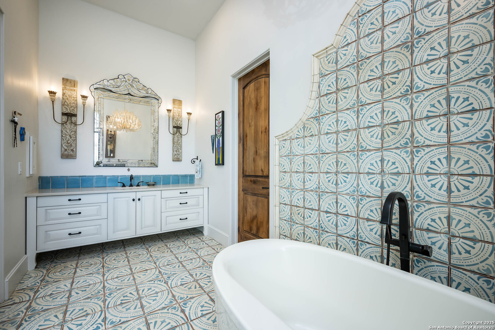 24209 Scenic Loop