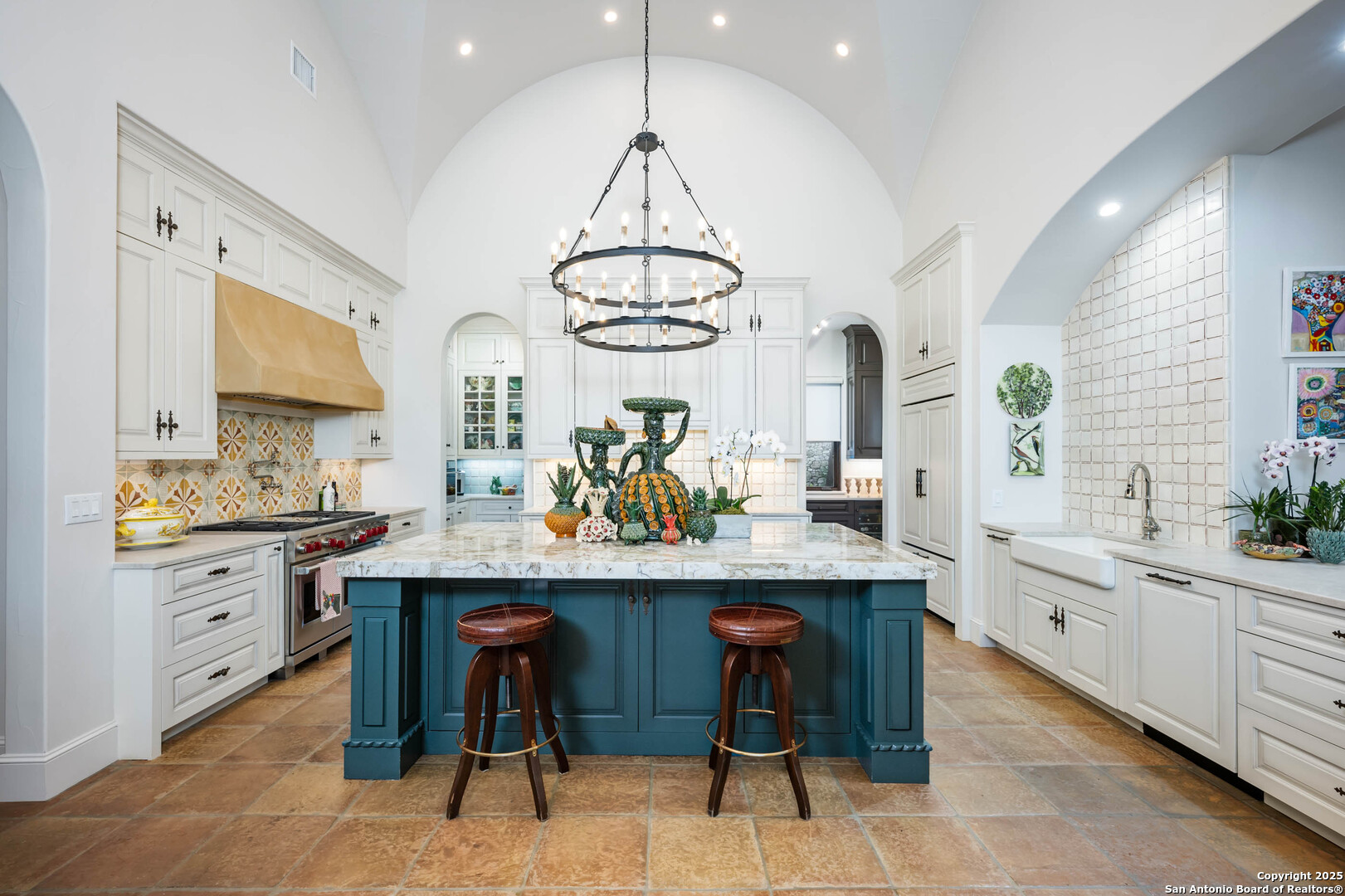 24209 Scenic Loop