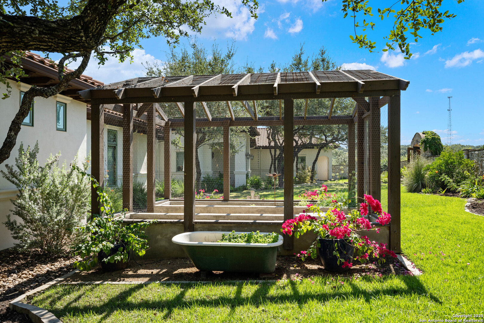 24209 Scenic Loop