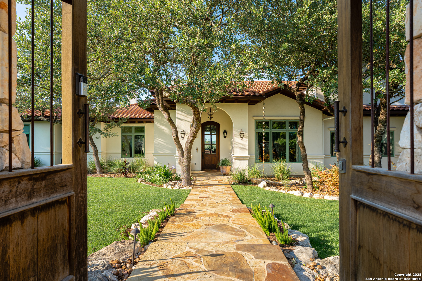 24209 Scenic Loop