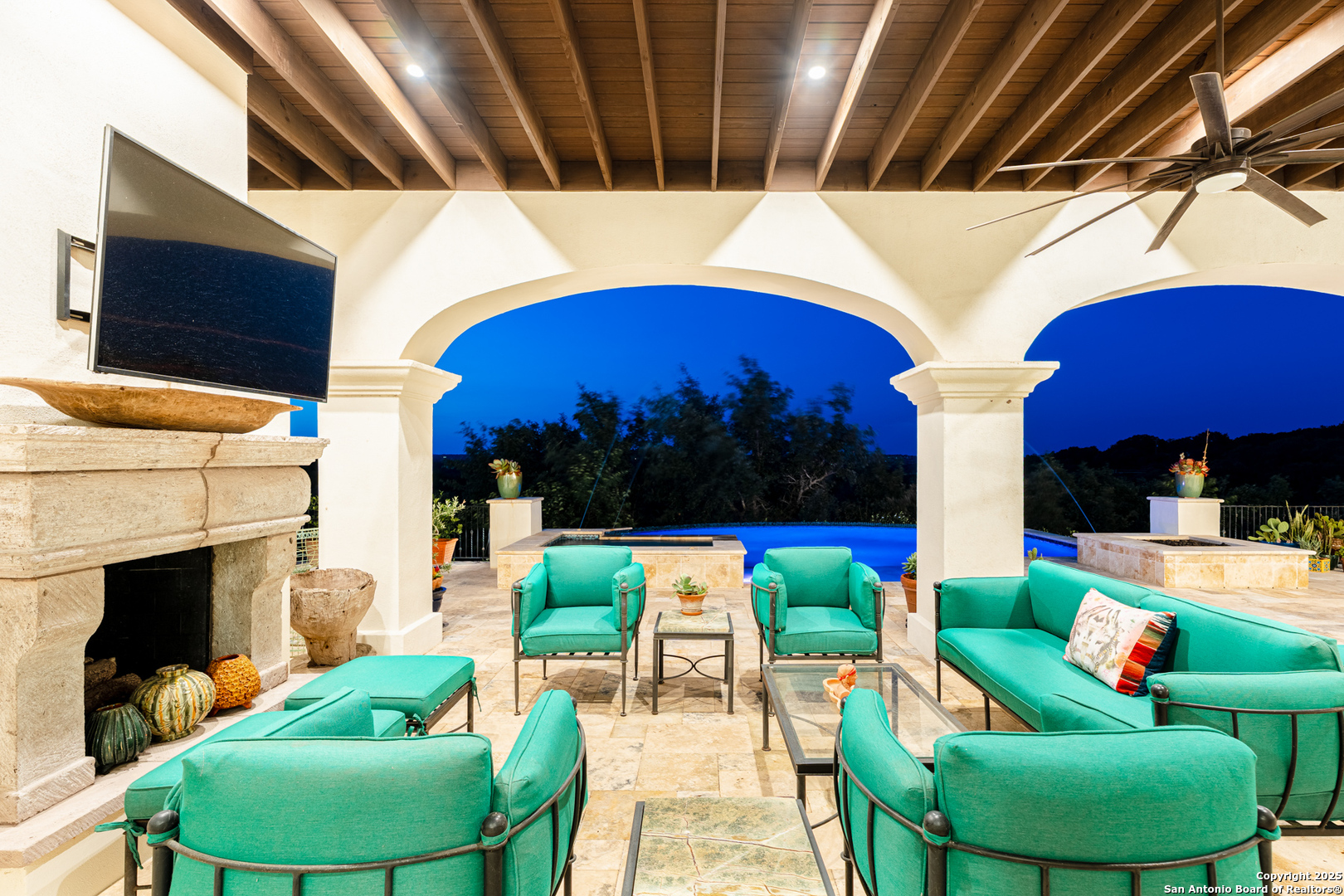 24209 Scenic Loop