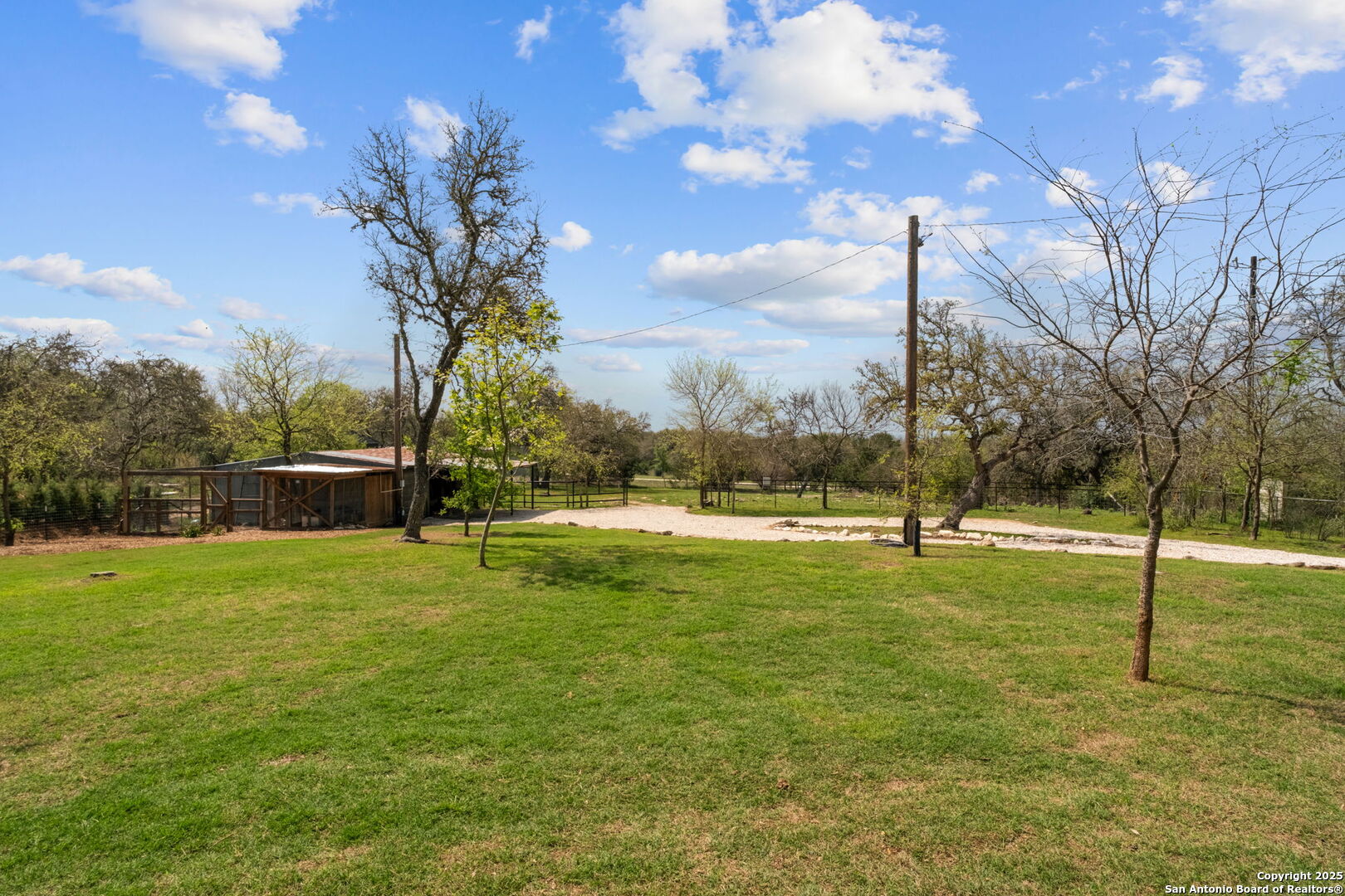 1016 SPARKMAN DR
