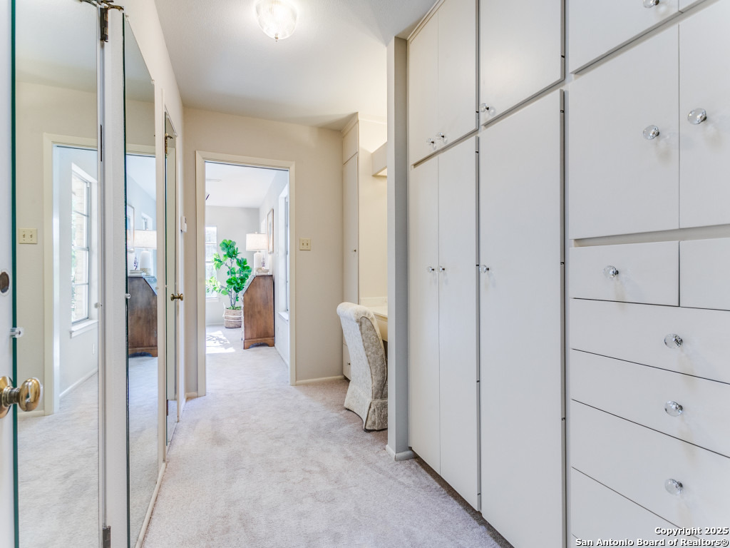 206 Sir Arthur Ct
