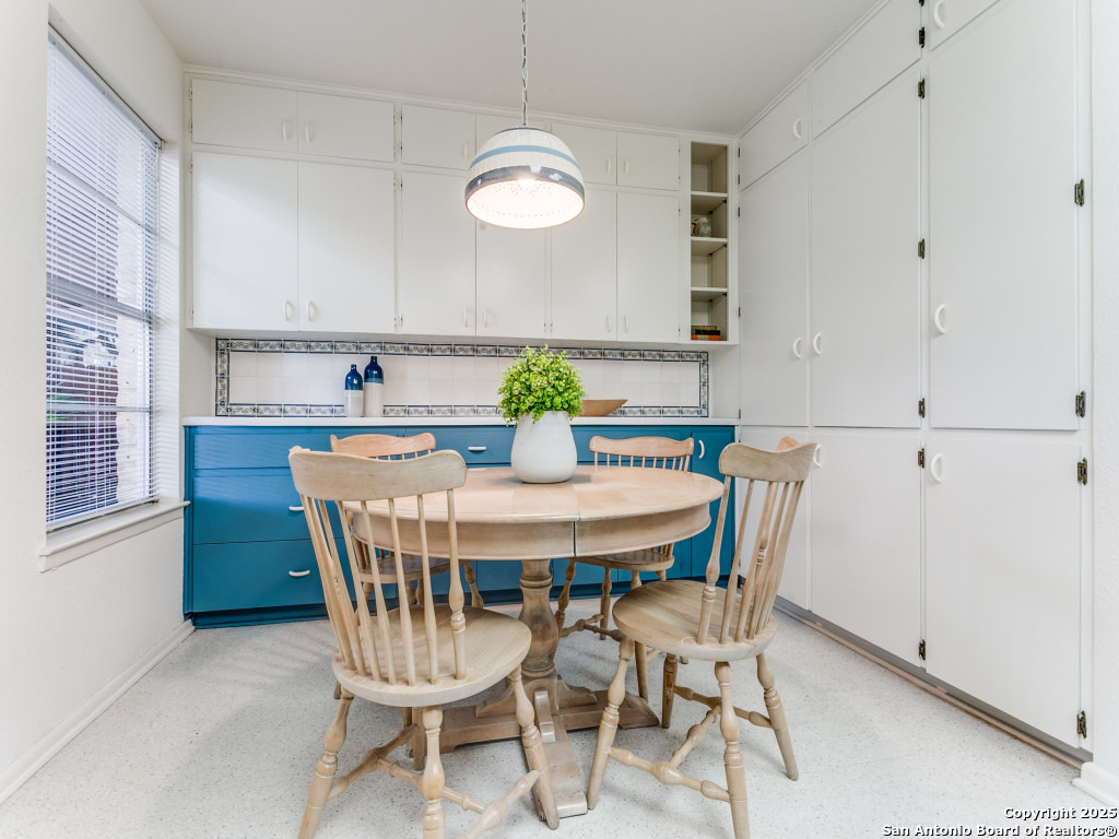 206 Sir Arthur Ct