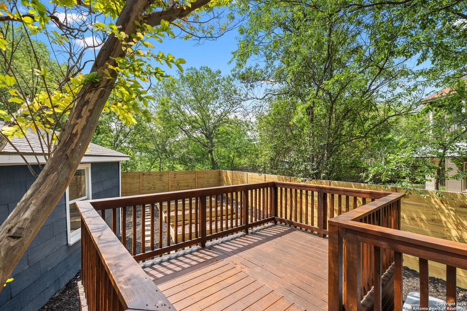 142 Field Crest