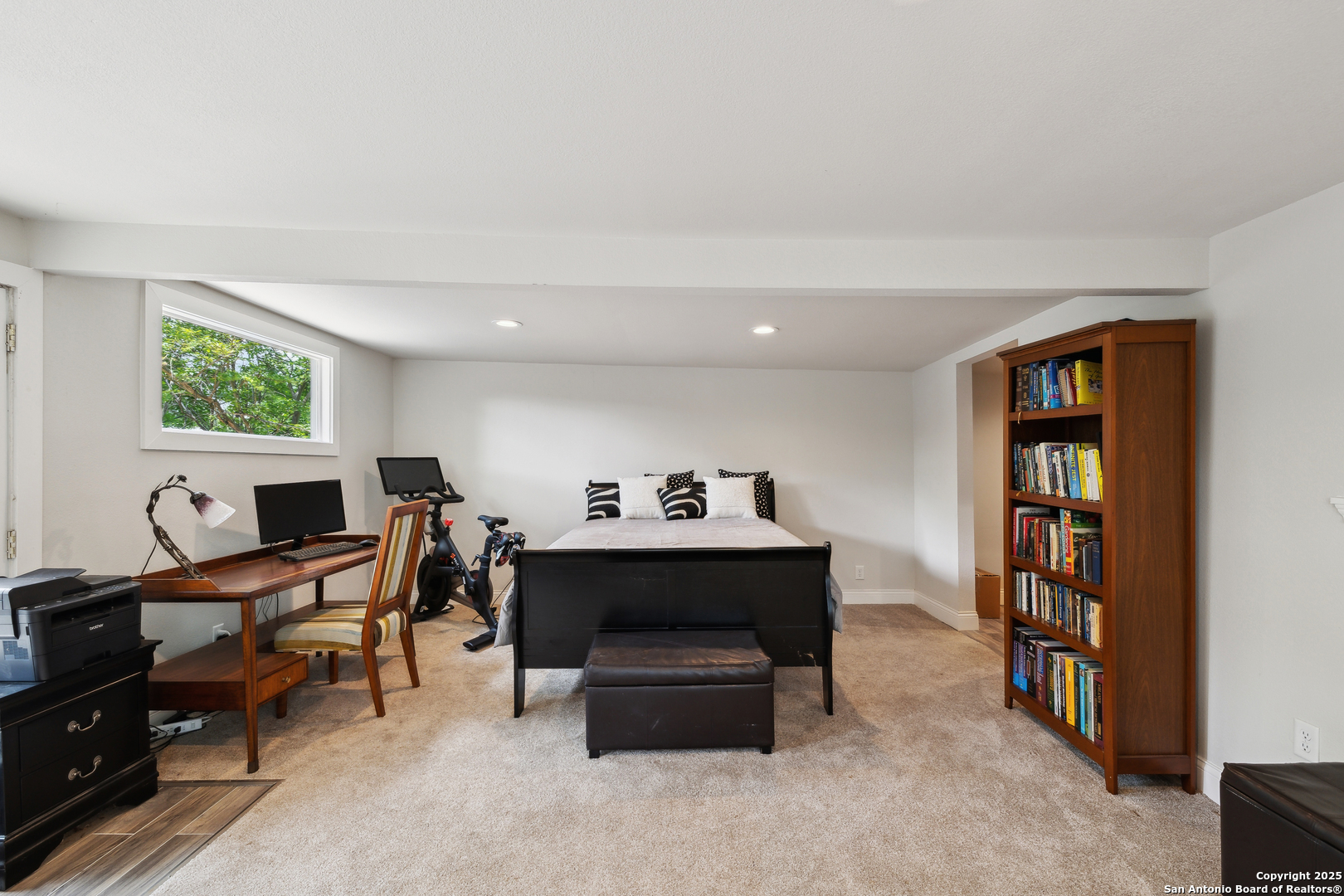 1013 Ivy Lane