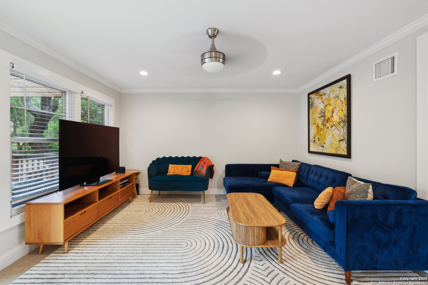 1013 Ivy Lane