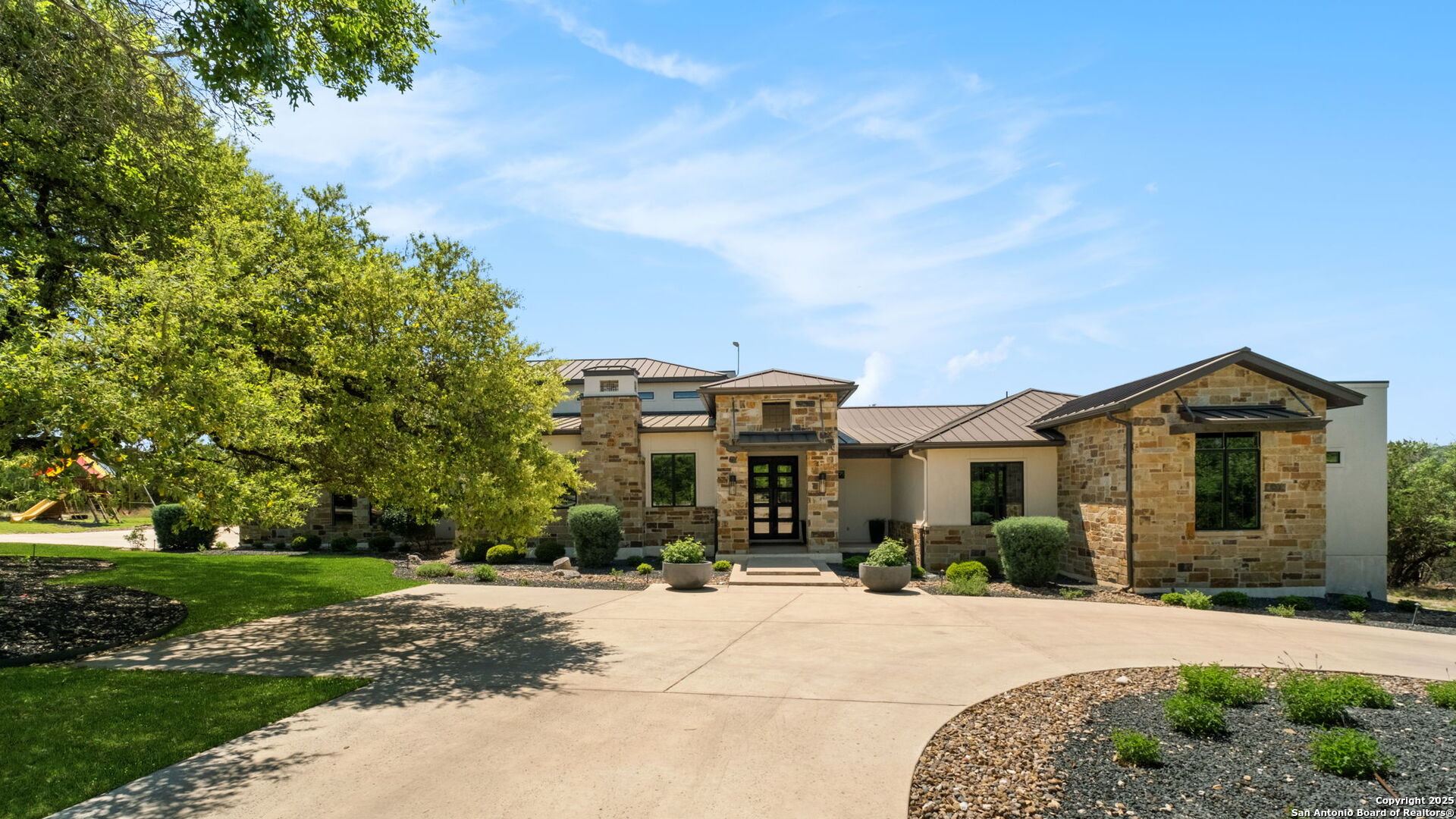 25610 Creekside