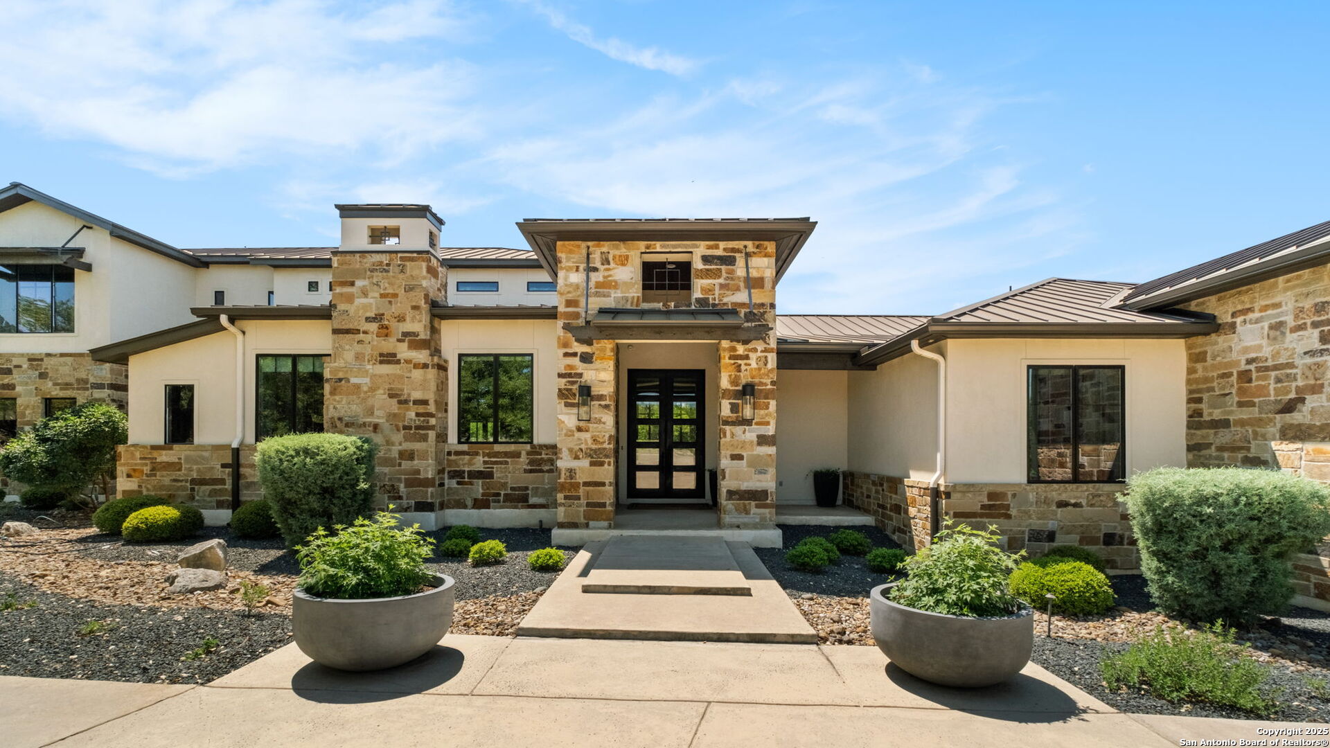 25610 Creekside