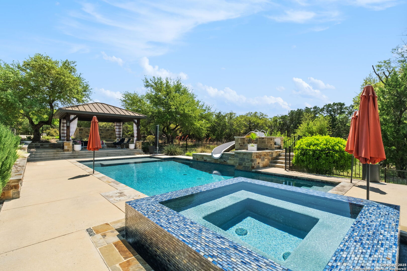 25610 Creekside