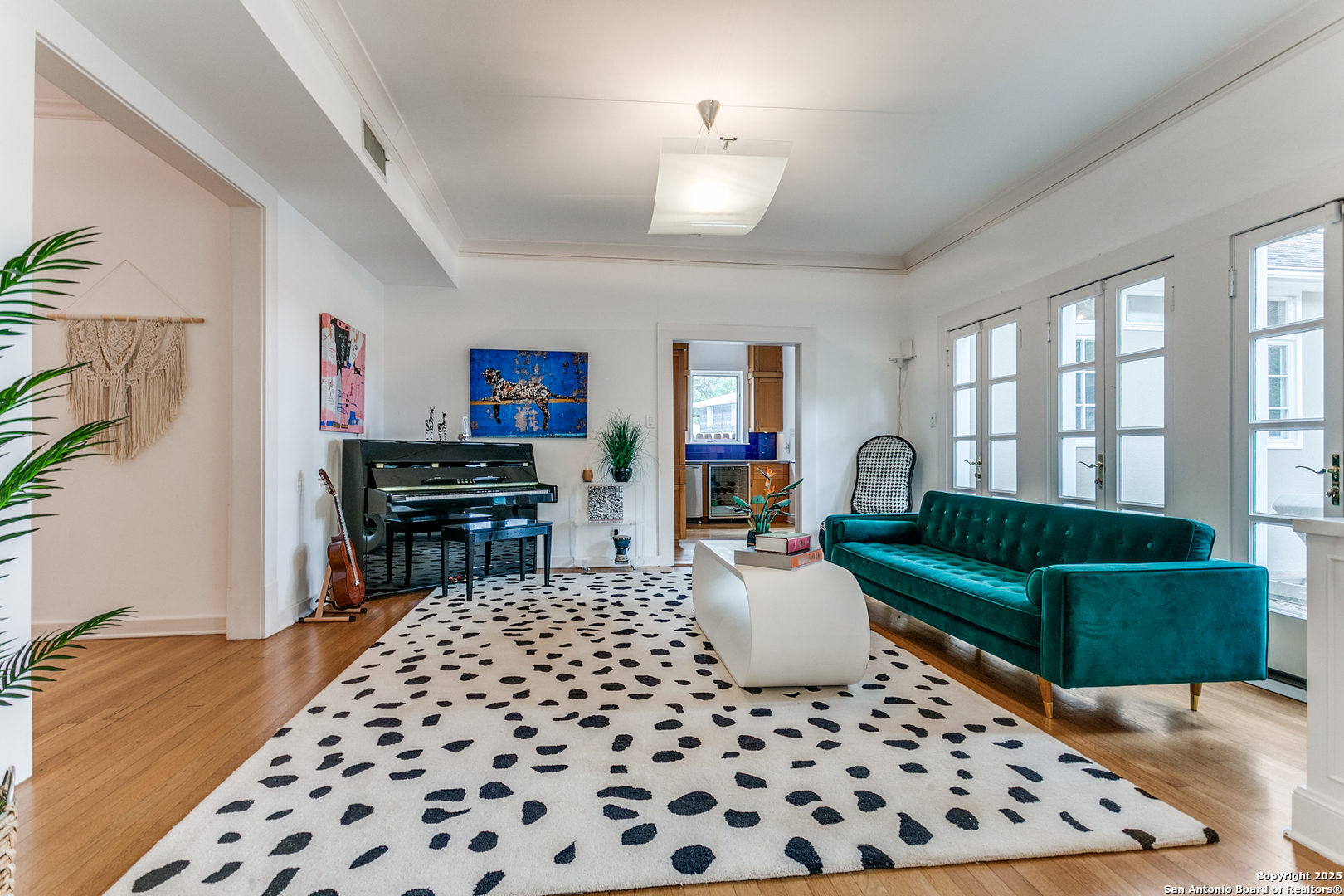 304 Kennedy Ave