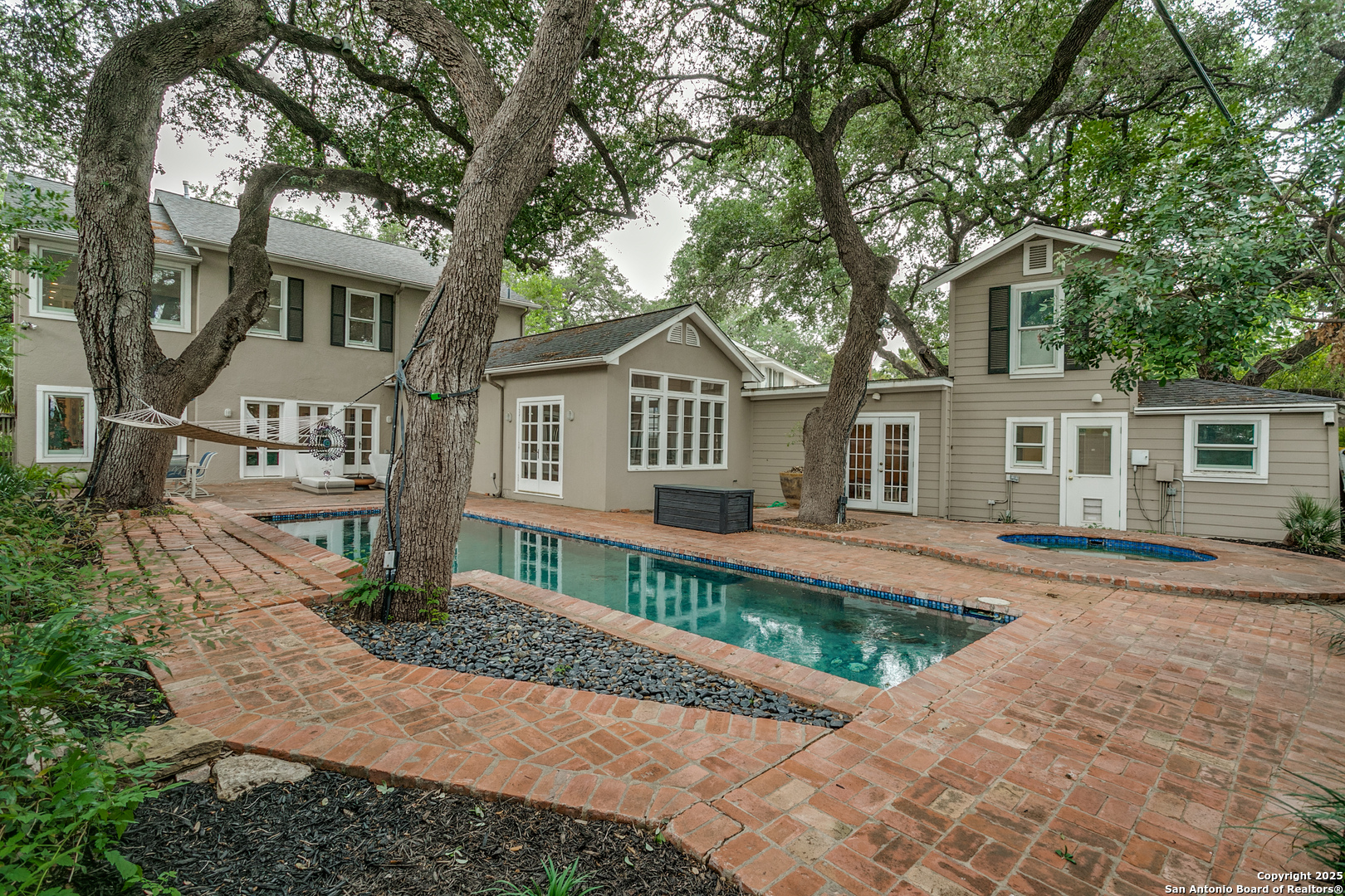 304 Kennedy Ave