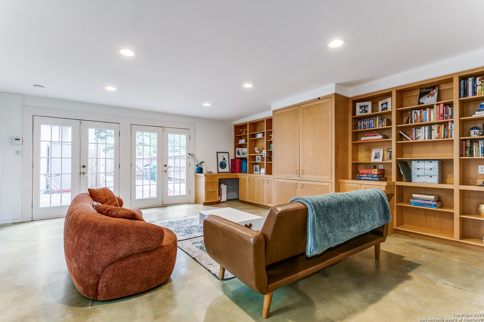 304 Kennedy Ave