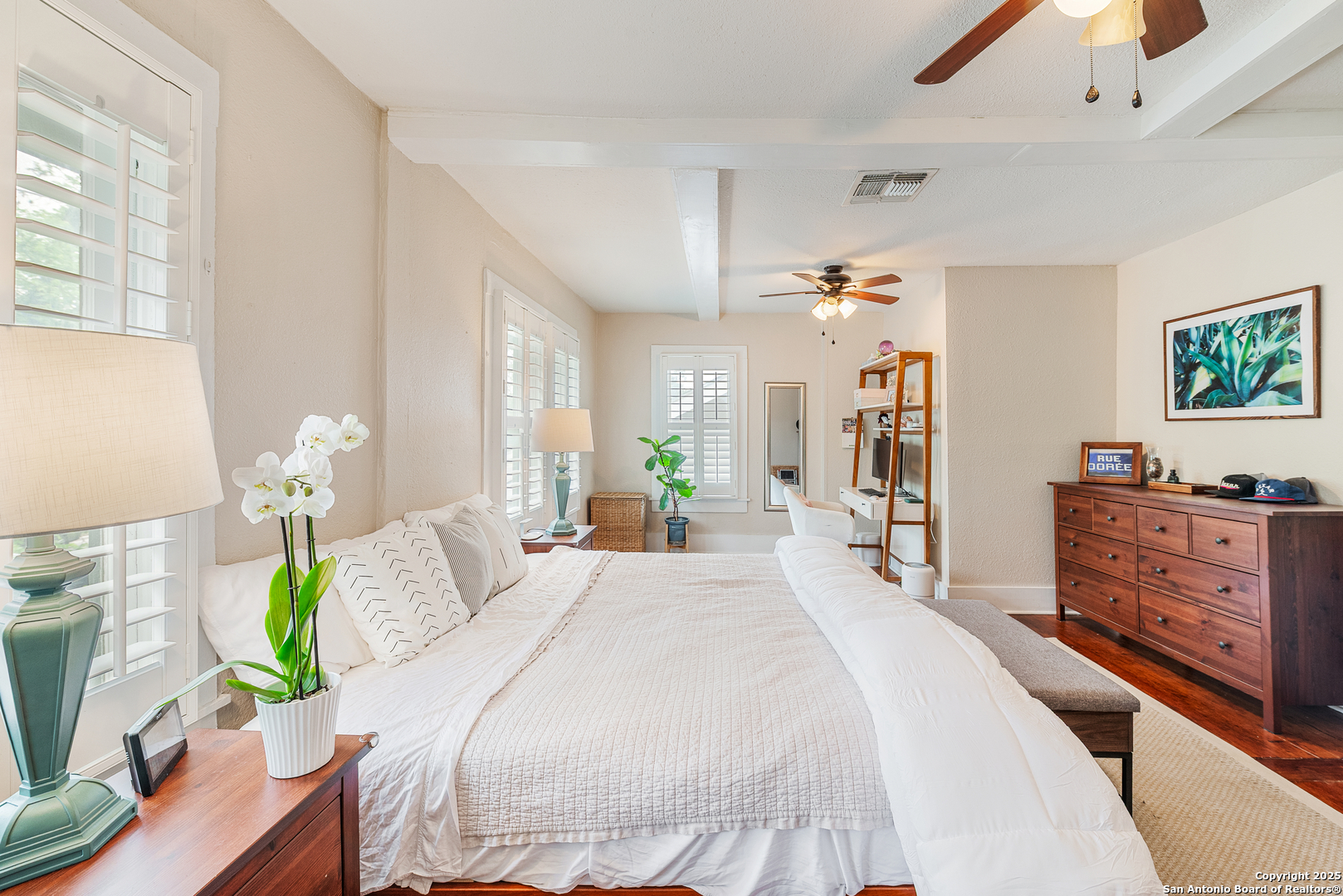 526 W SUMMIT
