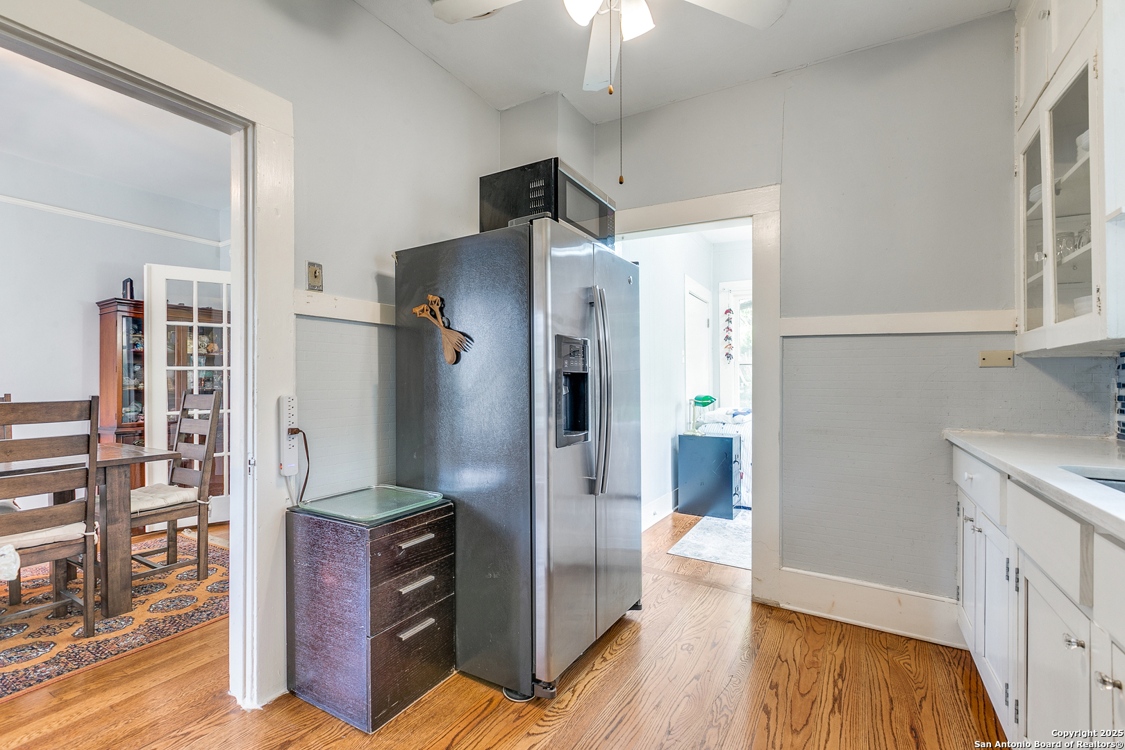 222 Redwood
