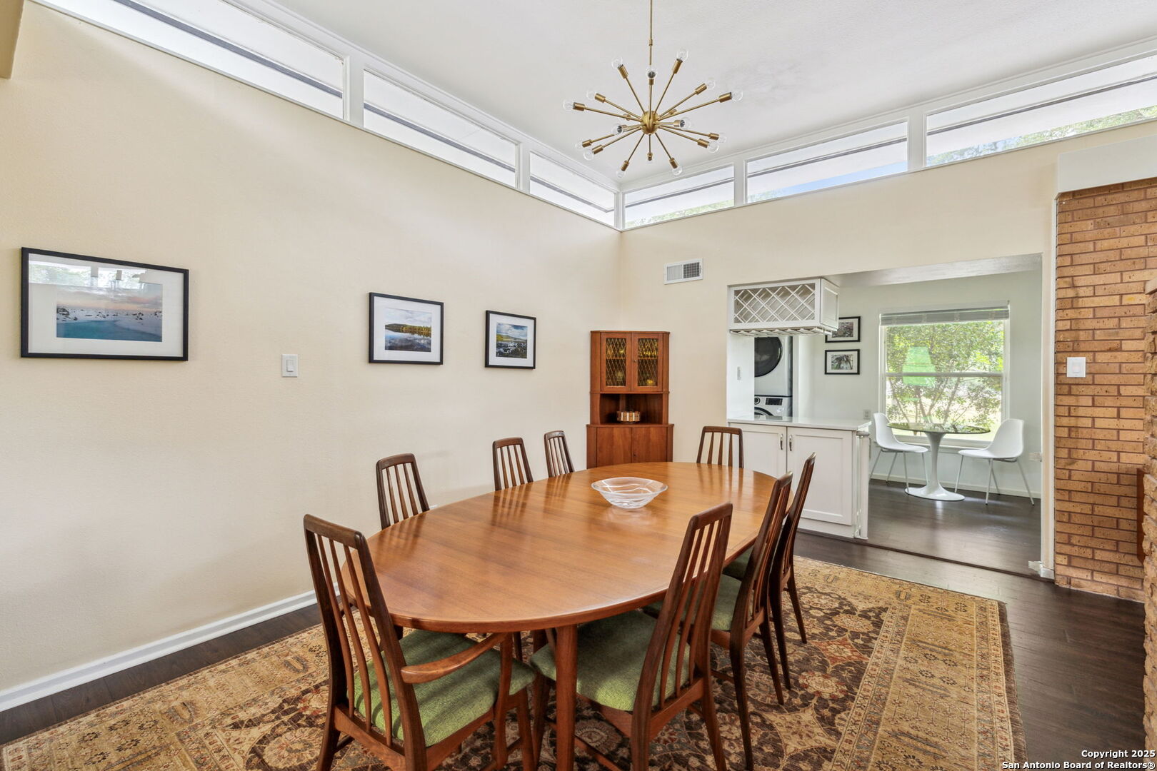 114 Medford Dr