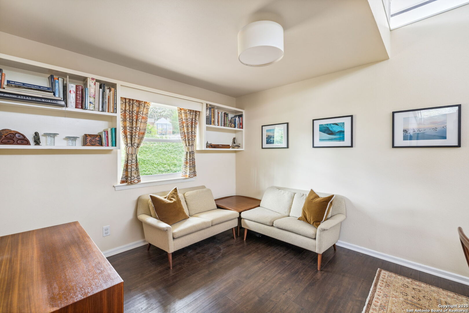 114 Medford Dr