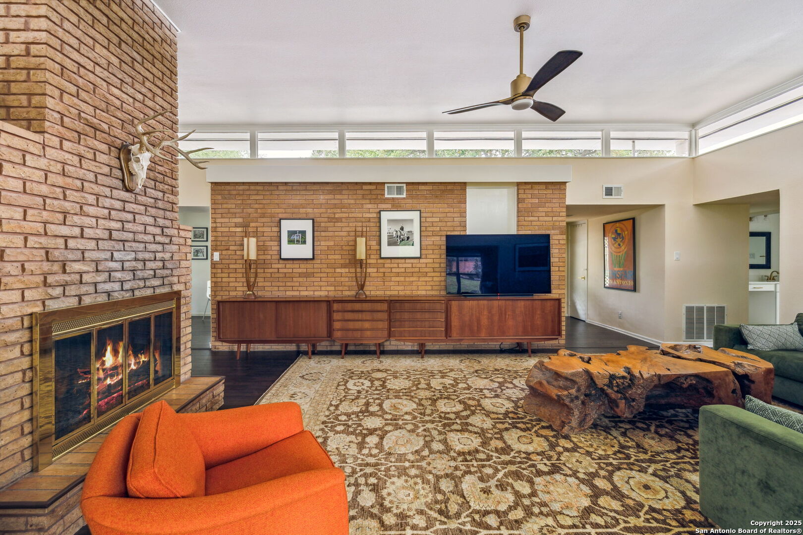 114 Medford Dr