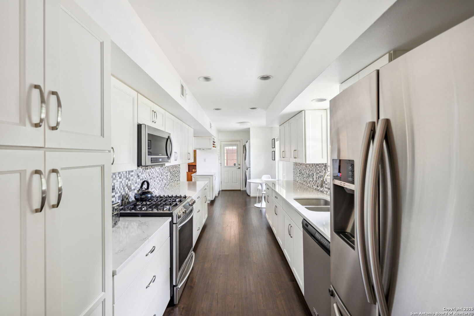 114 Medford Dr