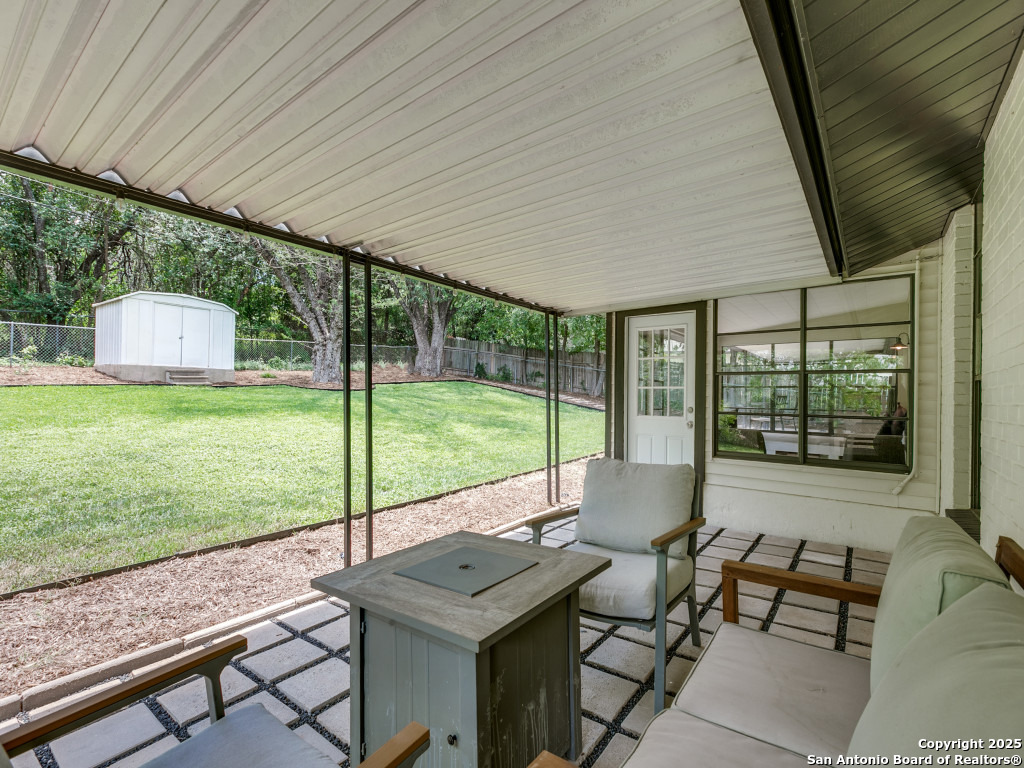 4010 Midvale