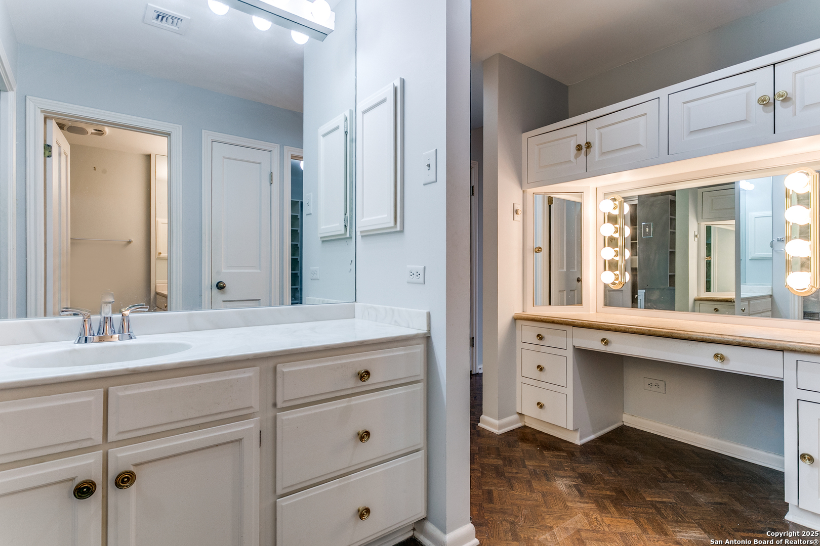 4001 N New Braunfels 202