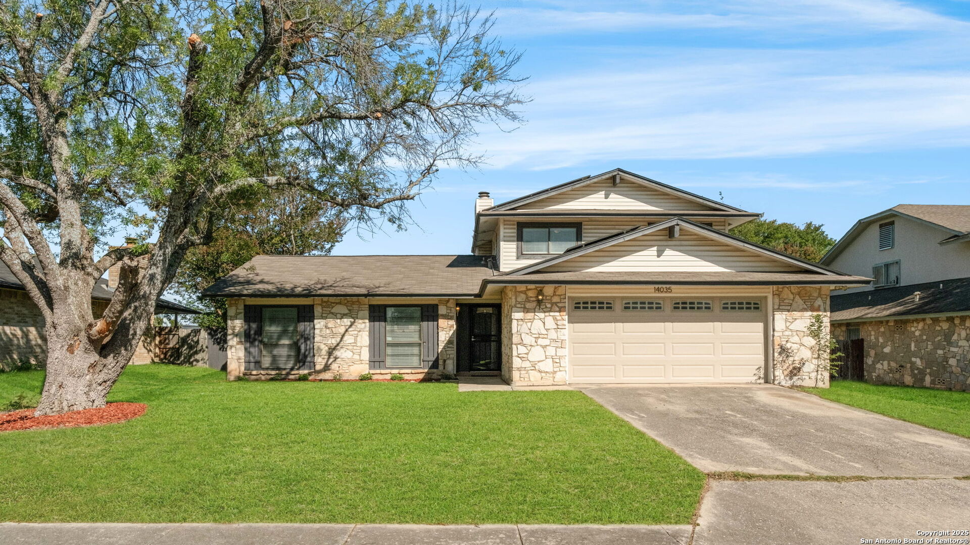 14035 Boulder Oaks