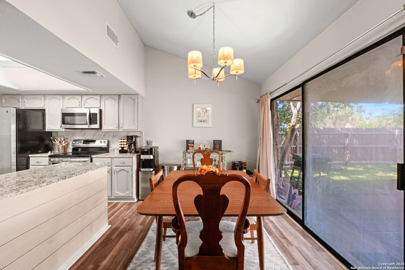 14035 Boulder Oaks