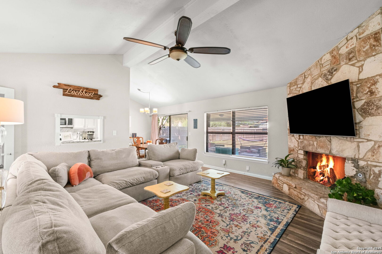14035 Boulder Oaks