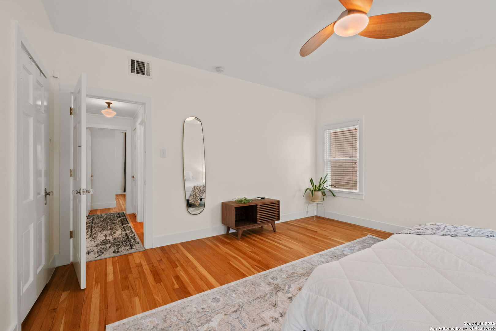 520 Pershing Ave