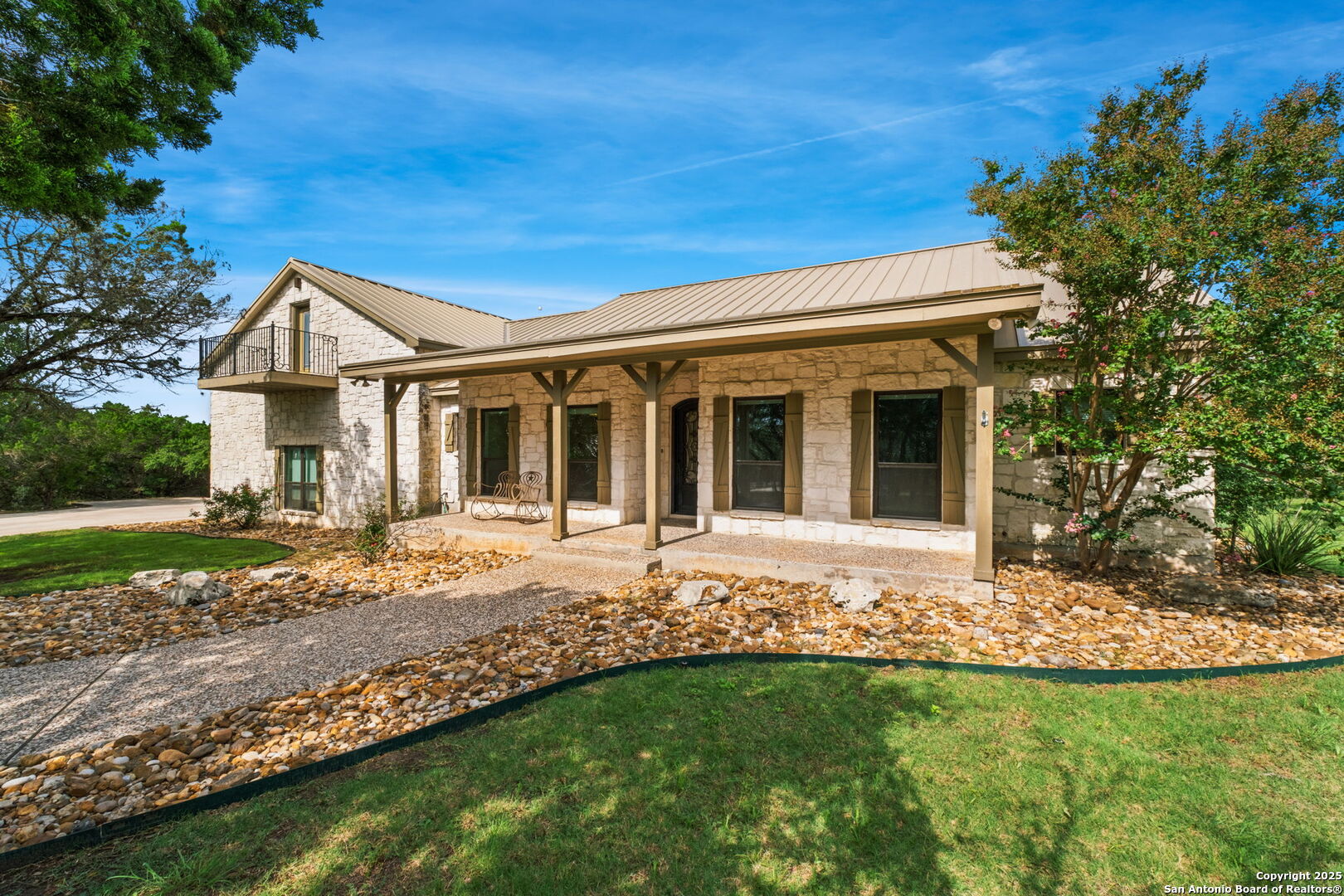 16134 San Cayetano
