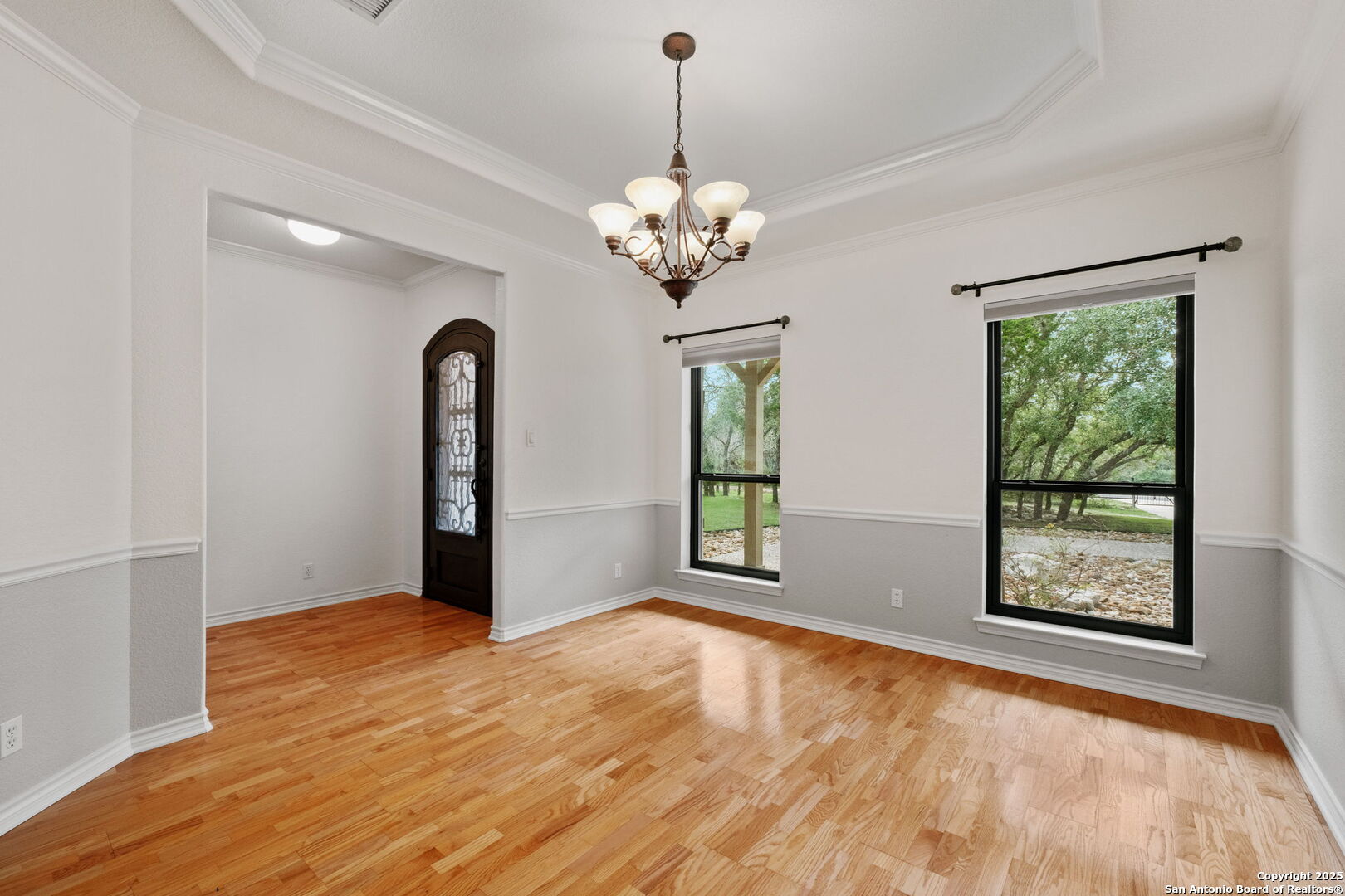 16134 San Cayetano