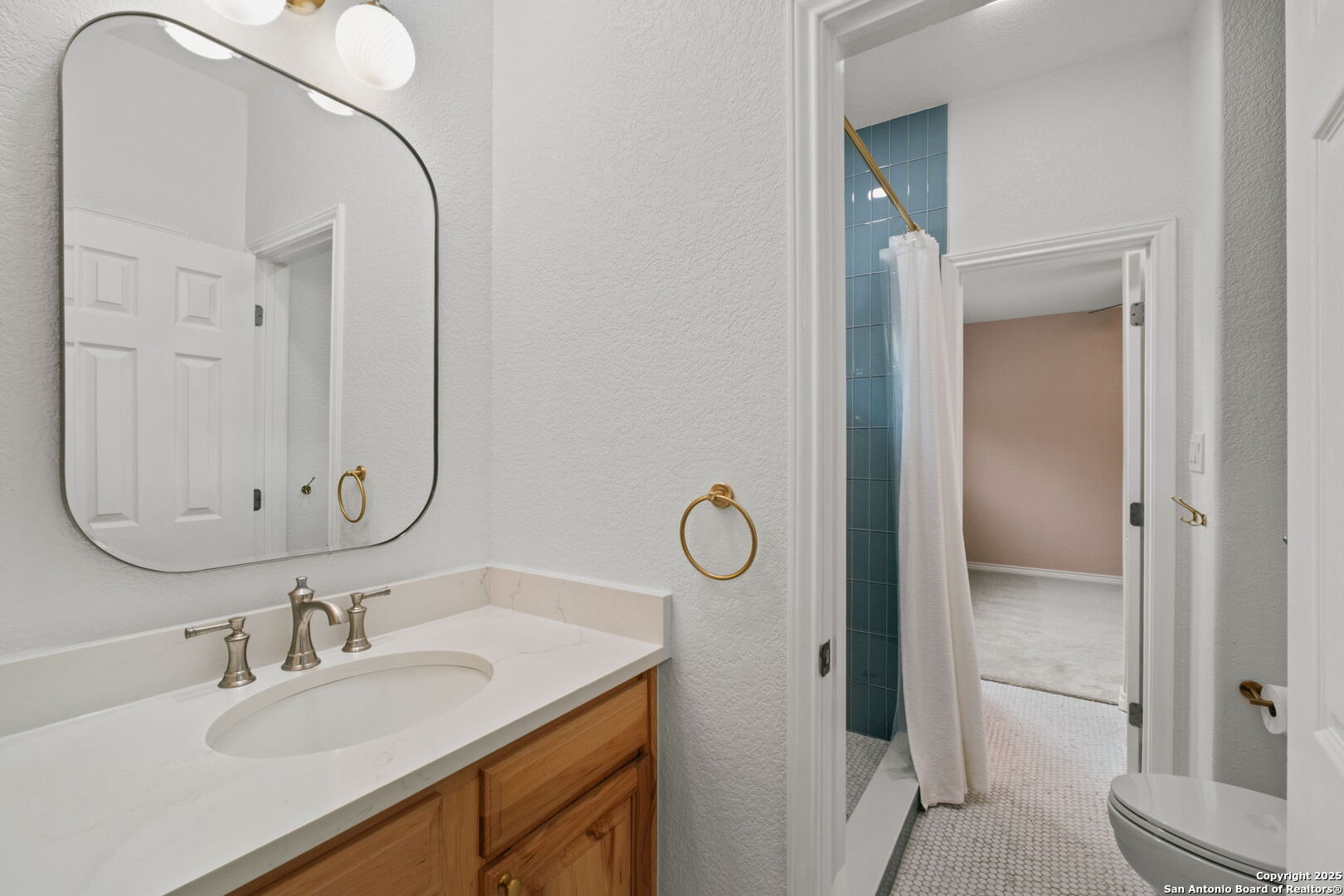 16134 San Cayetano