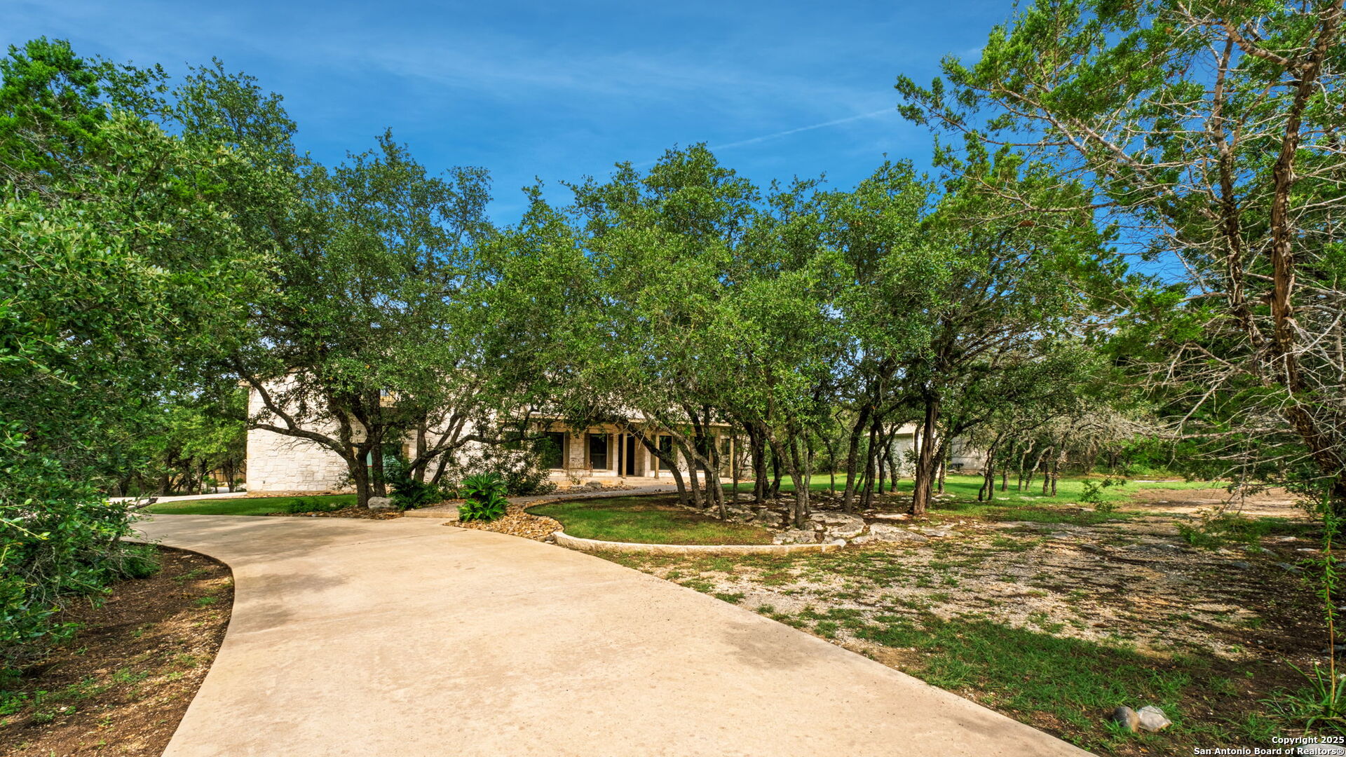 16134 San Cayetano