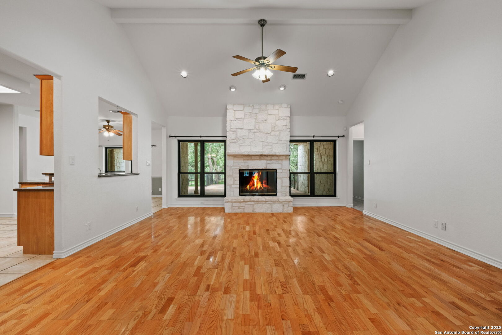 16134 San Cayetano