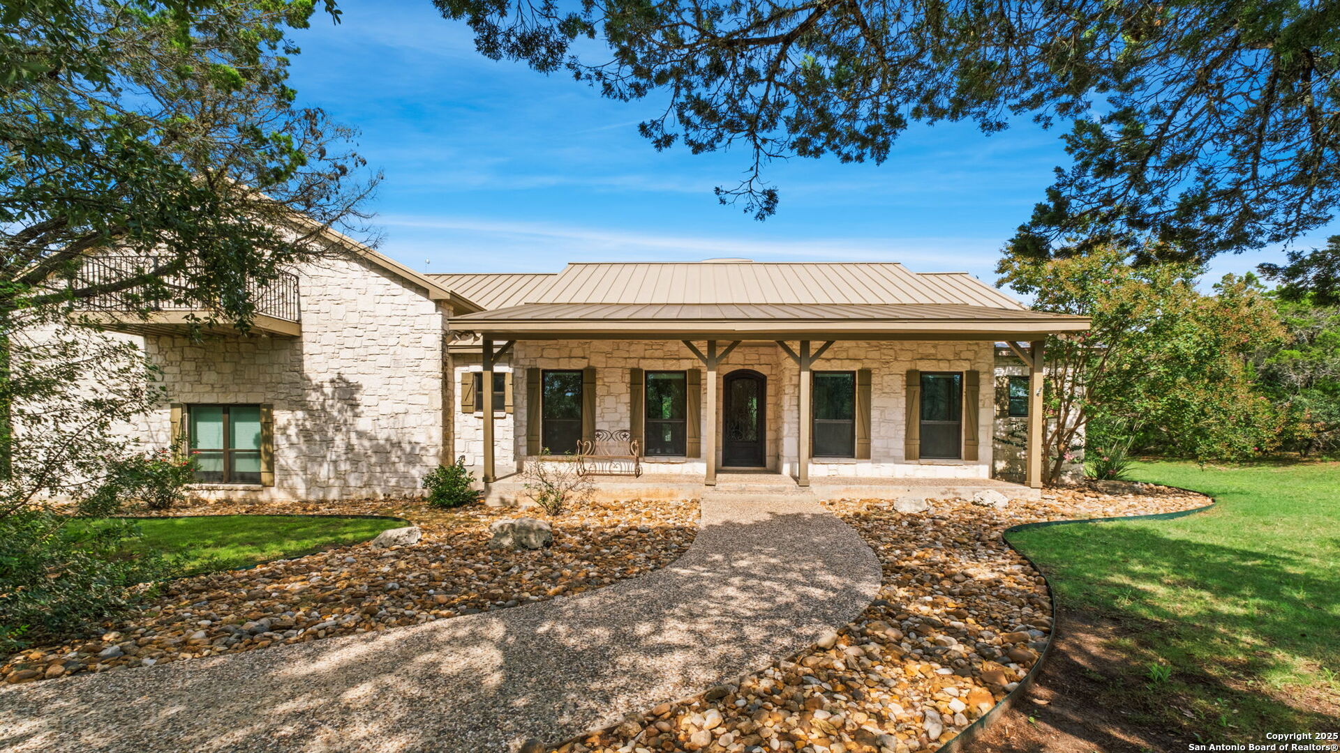 16134 San Cayetano