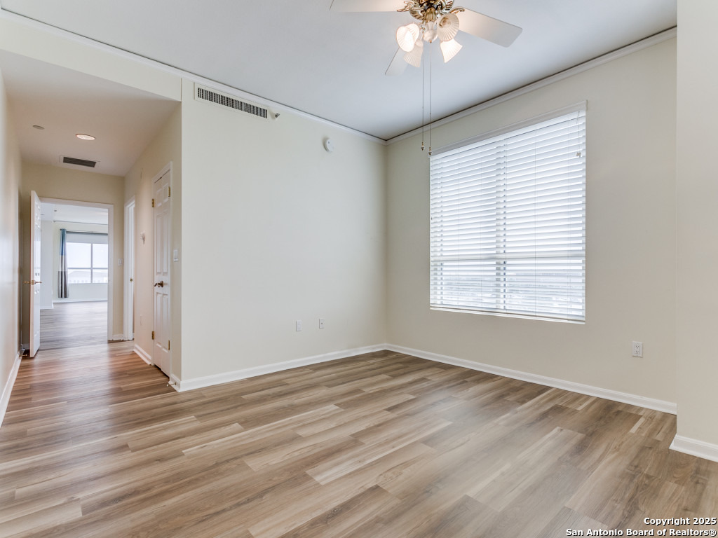 1 Towers Park Ln 612