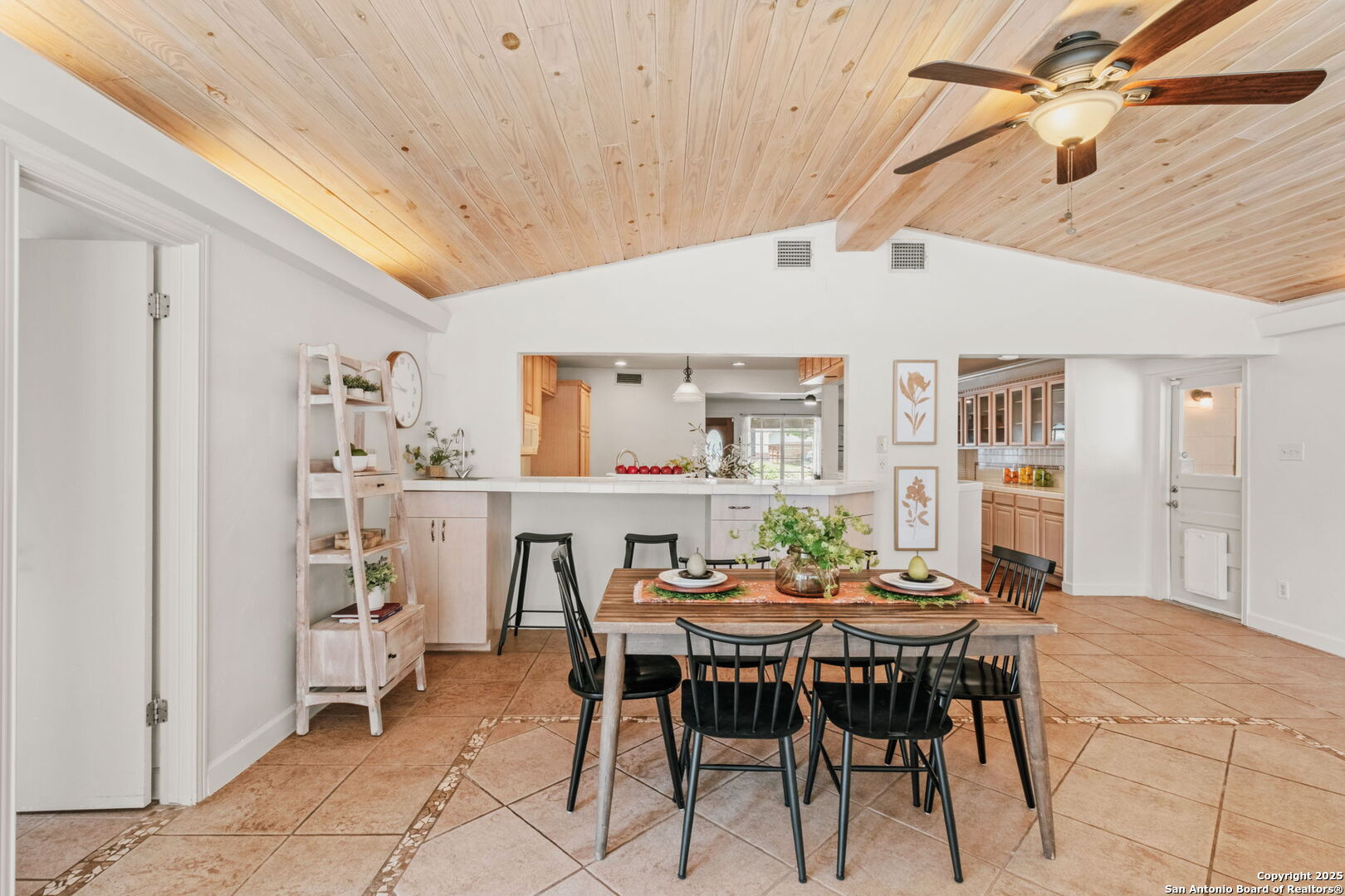 219 Ridgehaven