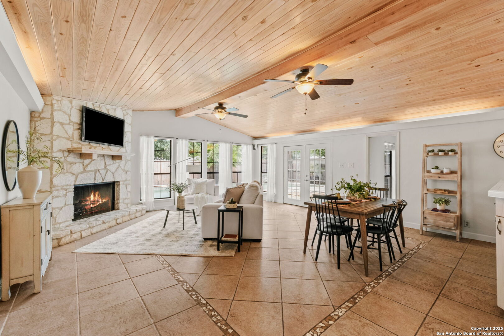 219 Ridgehaven