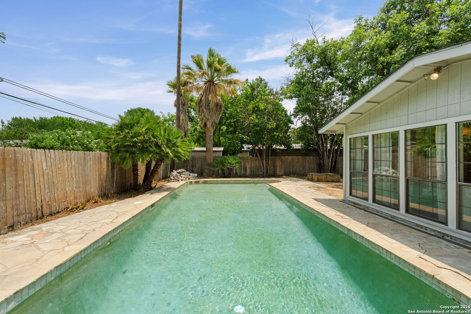 219 Ridgehaven
