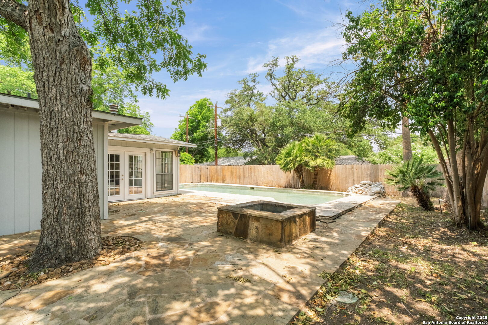 219 Ridgehaven