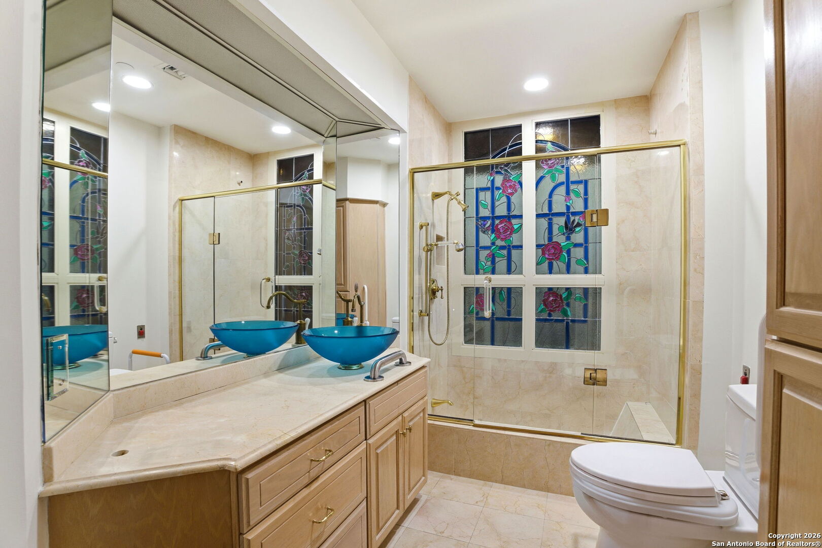 1 TOWERS PARK LN 1512